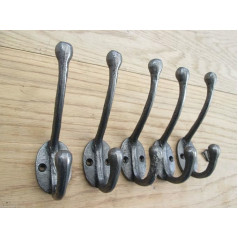 IRONMONGERY WORLD® 5 X KETAUS VIKTORIJOS LAIKŲ SKRYBĖLIŲ IR PALTŲ KABLIUKAS VINTAGE SCHOOL HOUSE HOOK + VARŽTAI